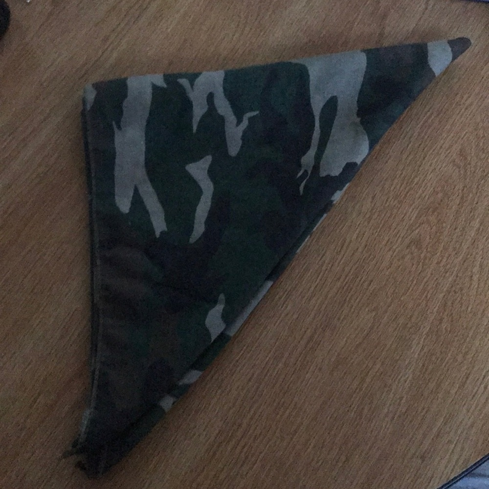 2 handkerchief: Camo and American Flag